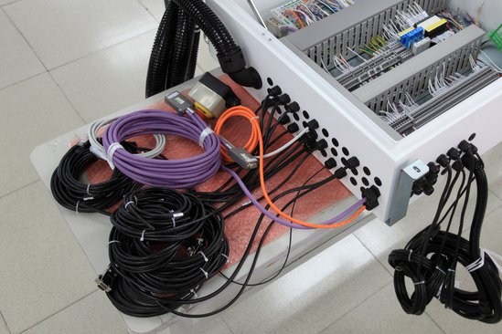 Datenkabelkonfektion