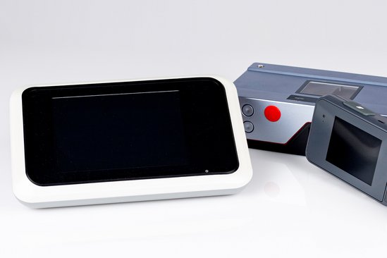 Perfekte Integration von Bedienungs- / und Dicht-Elementen in eine Gesamtlösung 