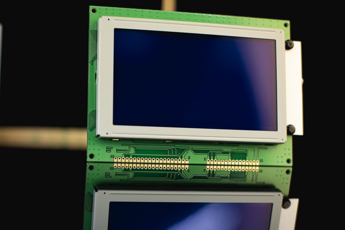 Monochromes Grafik-Display, STN negativ, weisses Backlight, 240 x 128 Pixel