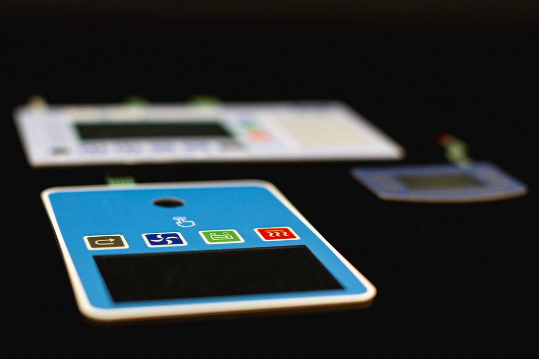 Folientastaturen, Silikonschaltmatten, Touchpanel und vieles mehr